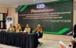 Para pejabat Tabalong duduk di meja depan saat pembukaan pembekalan dan kursus singkat bagi PNS serta PPPK menjelang pensiun di Malang.