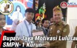 Bupati Jaya Samaya Monong memberi motivasi kepada lulusan SMPN 1 Kurun saat acara perpisahan dan pelepasan siswa kelas IX di Kuala Kurun.
